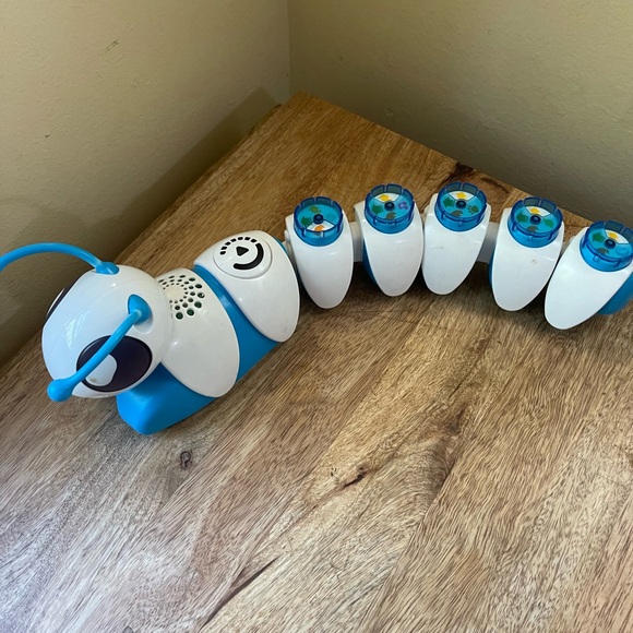 Fisher Price caterpillar - Picture 2 of 5